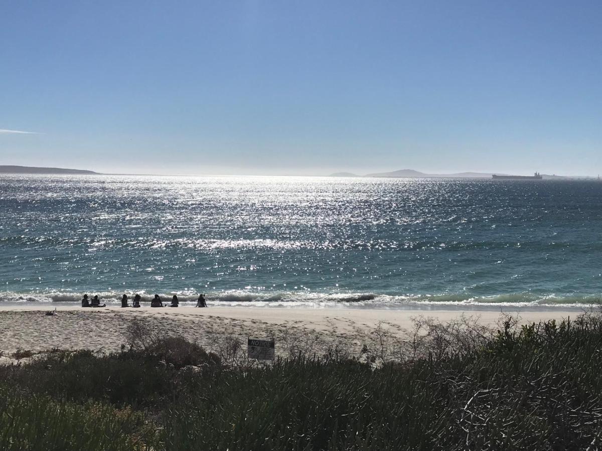 Clam Lagoon Langebaan Exterior photo